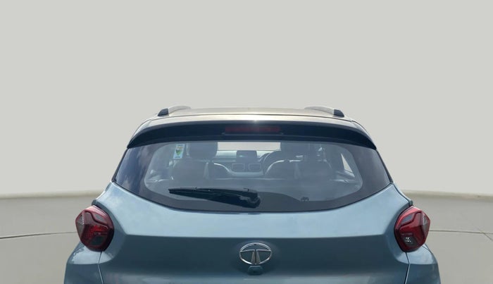 2023 Tata PUNCH CREATIVE AMT 1.2 RTN DUAL TONE, Petrol, Automatic, 50,937 km, Rear Windshield