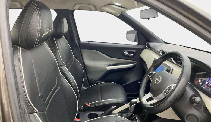 2022 Nissan MAGNITE XV PREMIUM TURBO CVT, Petrol, Automatic, 34,598 km, Driver Side Door Panels Control