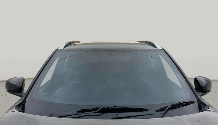 2022 Nissan MAGNITE XV PREMIUM TURBO CVT, Petrol, Automatic, 34,598 km, Front Windshield
