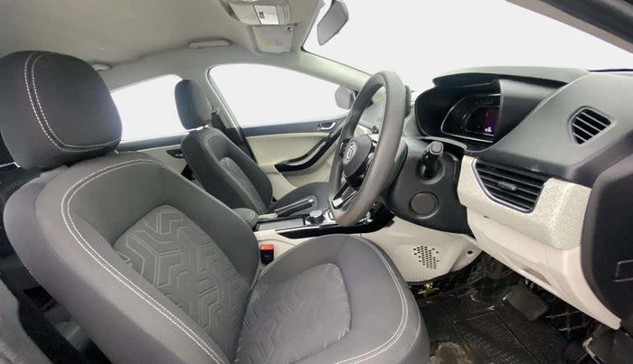 2023 Tata NEXON XZA PLUS DIESEL, Diesel, Automatic, 30,146 km, Right Side Front Door Cabin