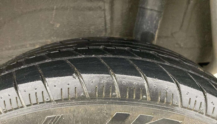 2019 Maruti New Wagon-R LXI 1.0, Petrol, Manual, 62,571 km, Left Rear Tyre Tread