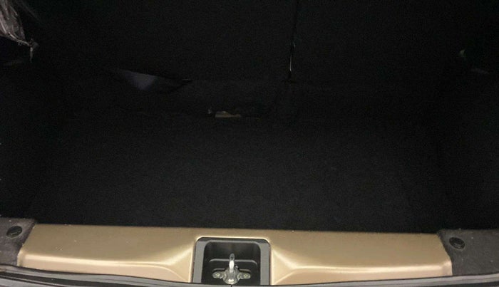 2020 Maruti New Wagon-R VXI 1.2 AMT, Petrol, Automatic, 44,610 km, Boot Inside