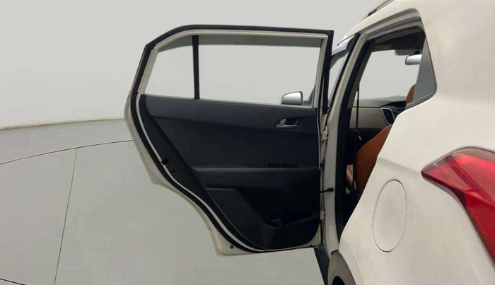 2016 Hyundai Creta SX PLUS 1.6 PETROL, Petrol, Manual, 76,466 km, LHS Rear Door