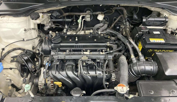 2016 Hyundai Creta SX PLUS 1.6 PETROL, Petrol, Manual, 76,466 km, Engine View