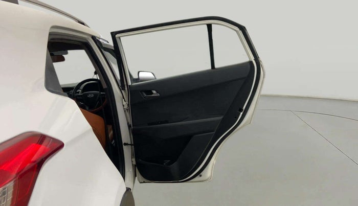 2016 Hyundai Creta SX PLUS 1.6 PETROL, Petrol, Manual, 76,466 km, RHS Rear Door