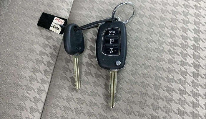 2019 Hyundai Elite i20 SPORTZ PLUS 1.2, Petrol, Manual, 41,853 km, Key Close Up