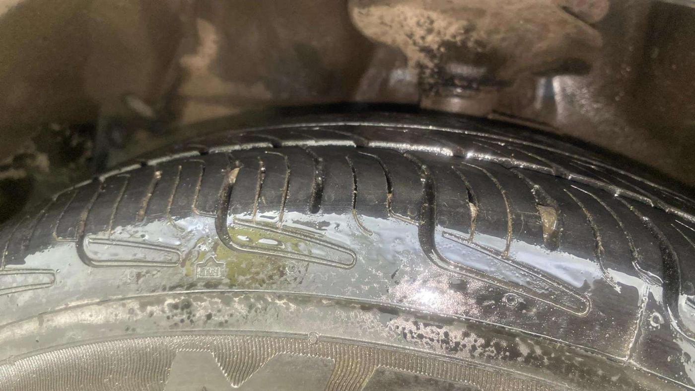 2018 Maruti Celerio X ZXI (O) AMT, Petrol, Automatic, 47,134 km, Left Front Tyre Tread