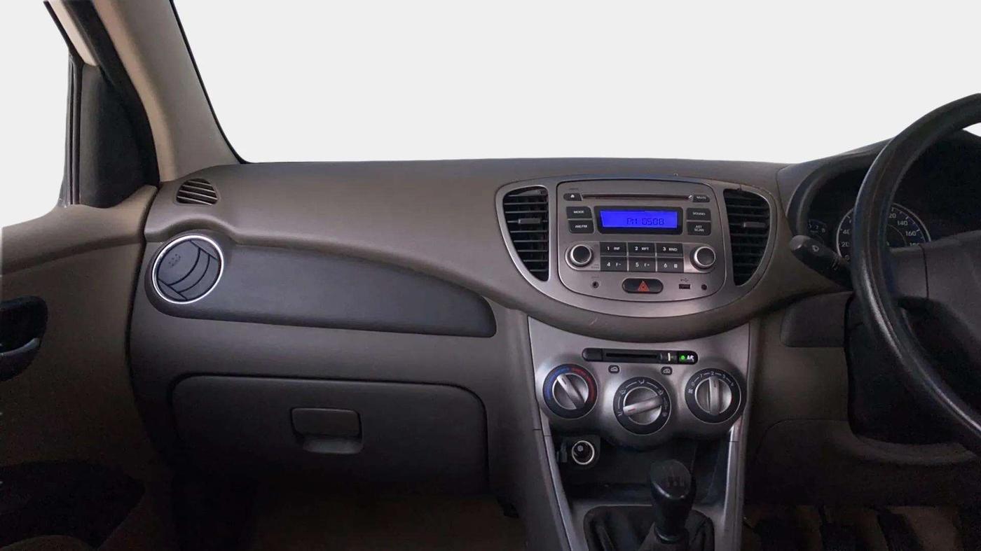2013 Hyundai i10 MAGNA 1.2, Petrol, Manual, 48,769 km, Air Conditioner