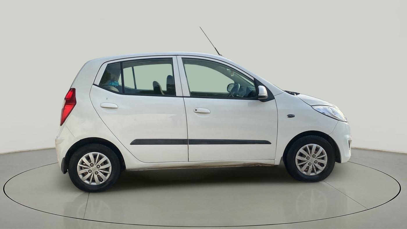 2013 Hyundai i10 MAGNA 1.2, Petrol, Manual, 48,769 km, Right Side