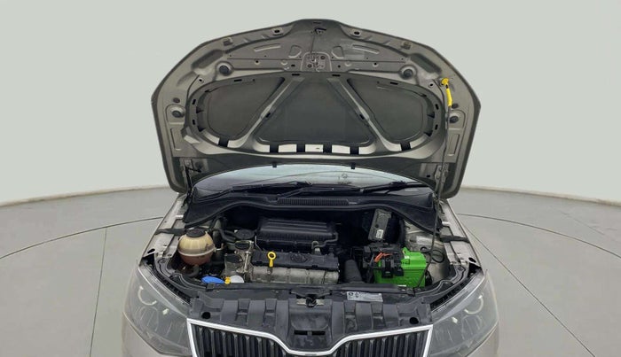 2018 Skoda Rapid STYLE 1.6 MPI, Petrol, Manual, 97,262 km, Open Bonet