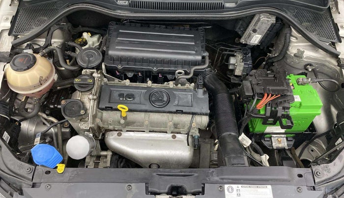 2018 Skoda Rapid STYLE 1.6 MPI, Petrol, Manual, 97,262 km, Engine View