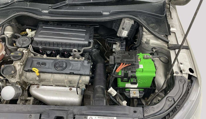 2018 Skoda Rapid STYLE 1.6 MPI, Petrol, Manual, 97,262 km, Engine View - Left