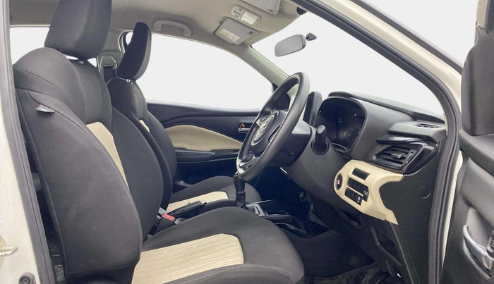2022 Toyota Glanza G, Petrol, Manual, 17,698 km, Right Side Front Door Cabin