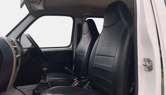 2021 Maruti Eeco 5 STR AC CNG, CNG, Manual, 57,780 km, Right Side Front Door Cabin