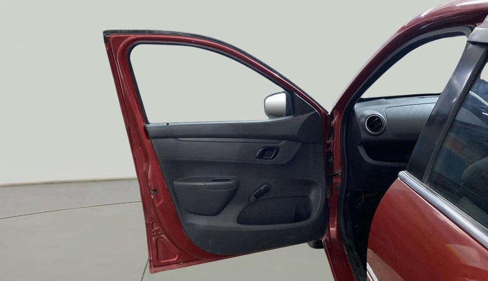2016 Renault Kwid RXL, CNG, Manual, 60,804 km, LHS Front Door