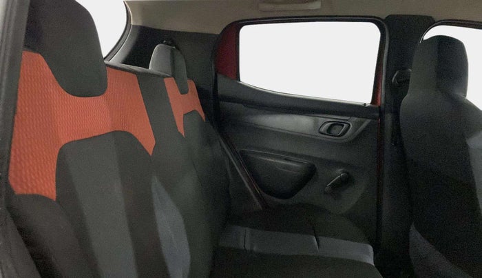 2016 Renault Kwid RXL, CNG, Manual, 60,804 km, Right Side Rear Door Cabin