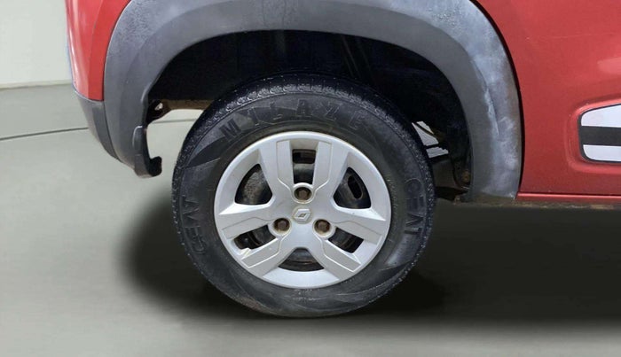 2016 Renault Kwid RXL, CNG, Manual, 60,804 km, Right Rear Wheel