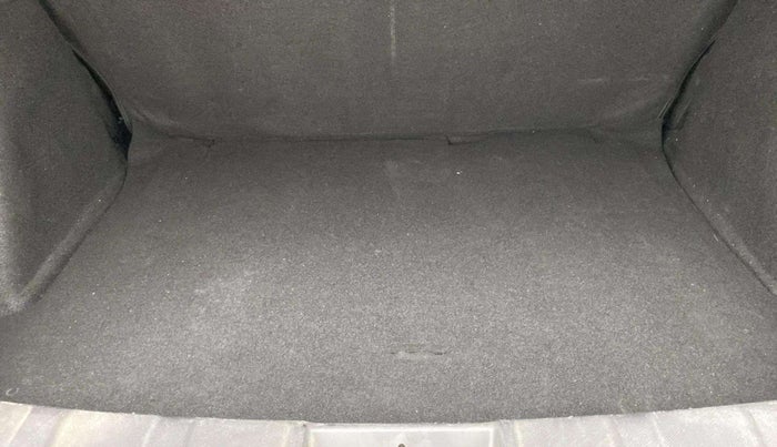 2022 Tata NEXON XM PLUS SUNROOF PETROL, Petrol, Manual, 40,281 km, Boot Inside
