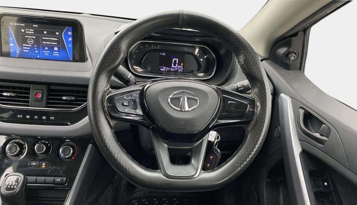 2022 Tata NEXON XM PLUS SUNROOF PETROL, Petrol, Manual, 40,281 km, Steering Wheel Close Up