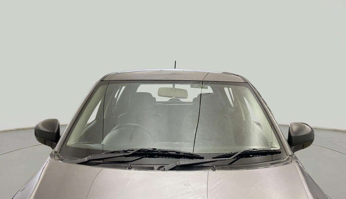 2017 Maruti Swift LXI (O), Petrol, Manual, 79,769 km, Front Windshield