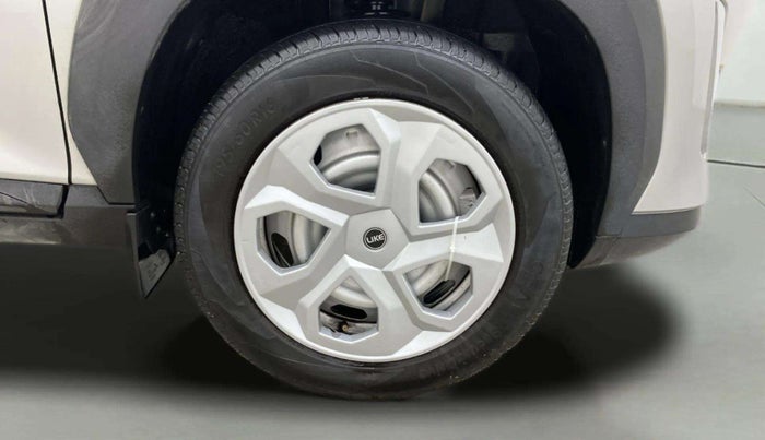 2023 Nissan MAGNITE XE, Petrol, Manual, 14,866 km, Right Front Wheel