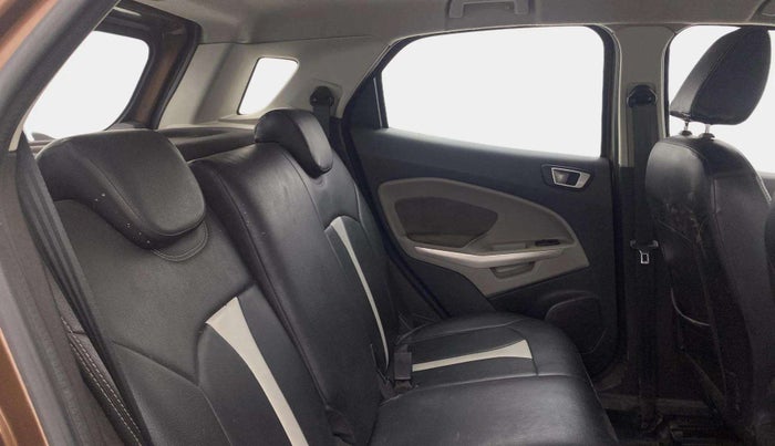 2016 Ford Ecosport TITANIUM 1.5L DIESEL, Diesel, Manual, 63,661 km, Right Side Rear Door Cabin