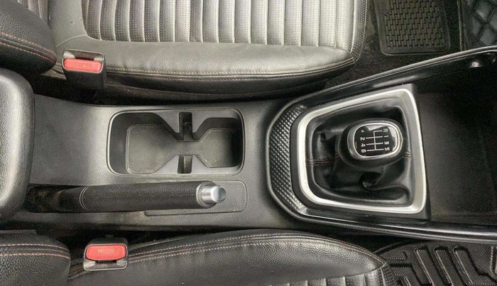 2021 KIA SONET GTX PLUS 1.0 IMT DUAL TONE, Petrol, Manual, 38,656 km, Gear Lever