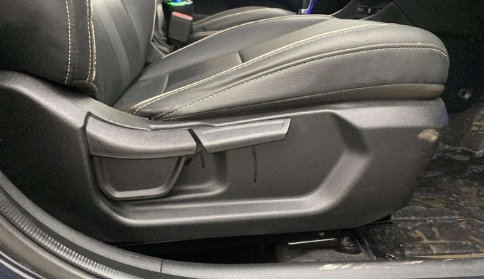 2023 Hyundai NEW I20 ASTA (O) 1.0 TURBO GDI DCT, Petrol, Automatic, 14,008 km, Driver Side Adjustment Panel