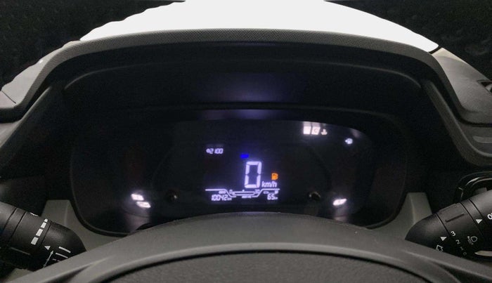 2024 Tata PUNCH ADVENTURE RHYTHM PACK MT, Petrol, Manual, 10,041 km, Odometer Image