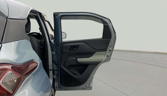 2024 Tata PUNCH ADVENTURE RHYTHM PACK MT, Petrol, Manual, 10,041 km, RHS Rear Door