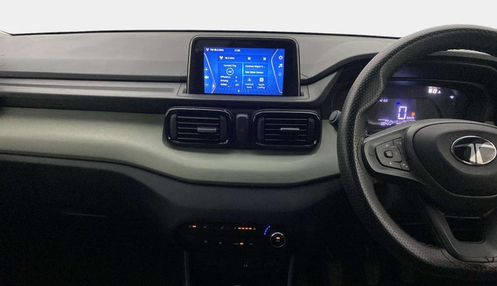 2024 Tata PUNCH ADVENTURE RHYTHM PACK MT, Petrol, Manual, 10,041 km, Air Conditioner