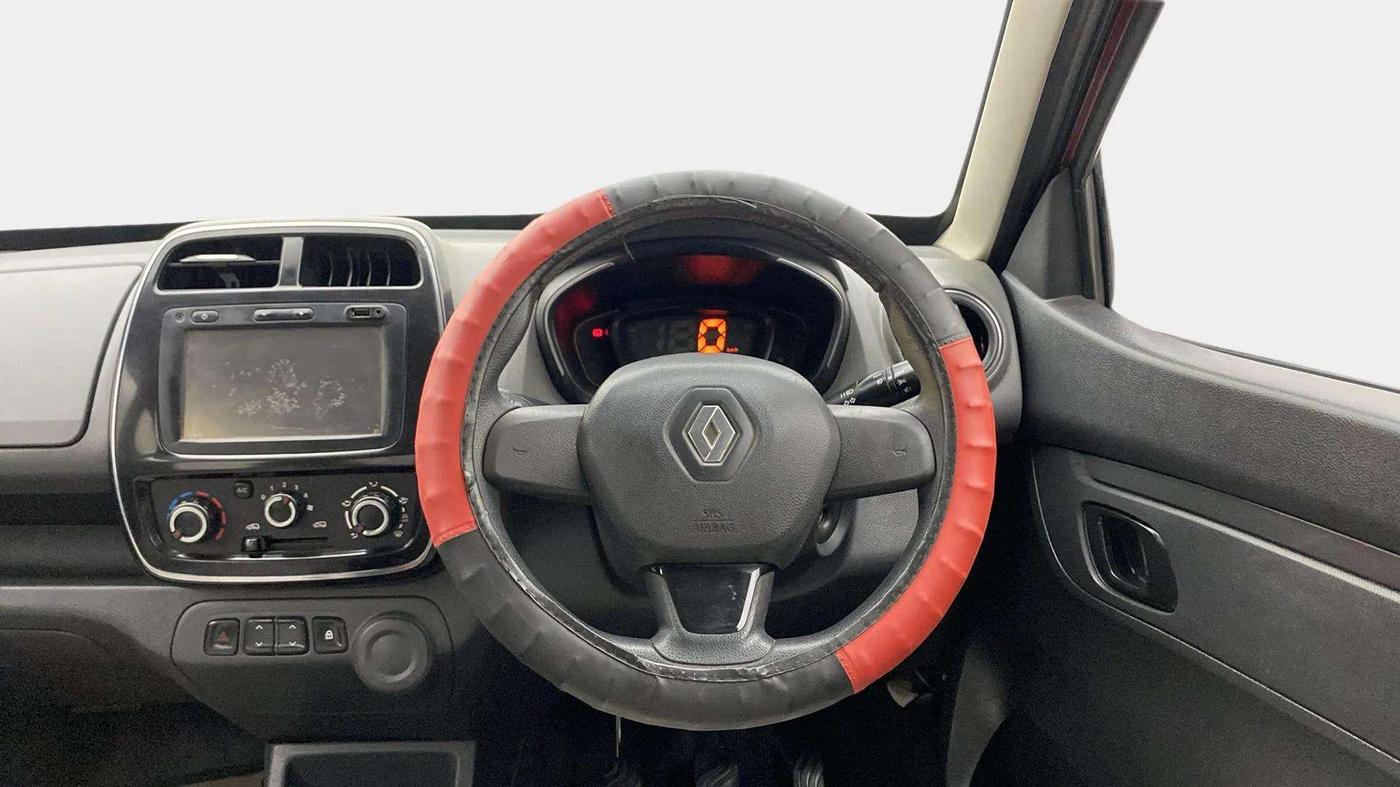 2016 Renault Kwid RXT 1.0, Petrol, Manual, 88,292 km, Steering Wheel Close Up