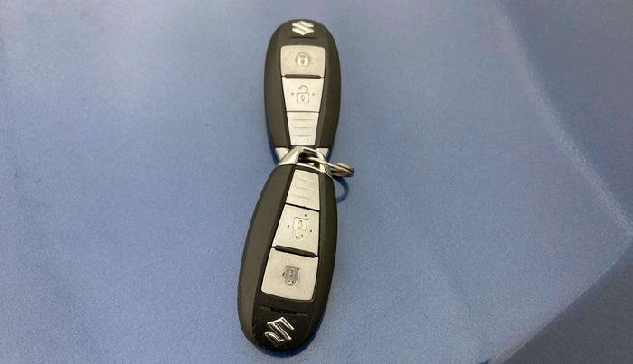 2017 Maruti Baleno ALPHA PETROL 1.2, Petrol, Manual, 91,903 km, Key Close Up