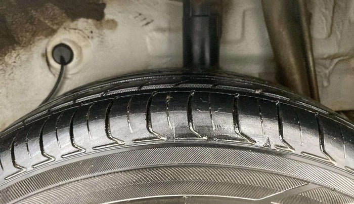 2020 Maruti Celerio VXI (O) CNG, CNG, Manual, 51,918 km, Left Rear Tyre Tread