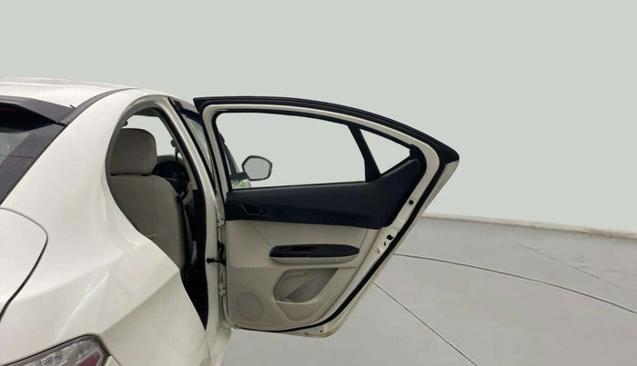 2023 Tata TIGOR XZ CNG, CNG, Manual, 54,558 km, RHS Rear Door