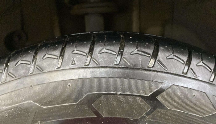 2023 Tata TIGOR XZ CNG, CNG, Manual, 54,558 km, Left Front Tyre Tread