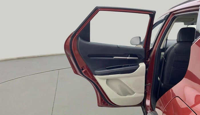 2023 KIA SONET HTX 1.0 IMT, Petrol, Manual, 24,458 km, LHS Rear Door