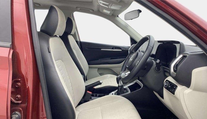 2023 KIA SONET HTX 1.0 IMT, Petrol, Manual, 24,458 km, Right Side Front Door Cabin