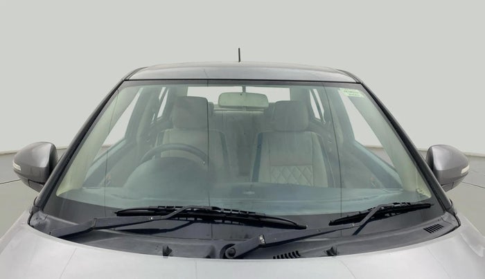 2013 Maruti Swift Dzire ZDI, Diesel, Manual, 1,10,002 km, Front Windshield