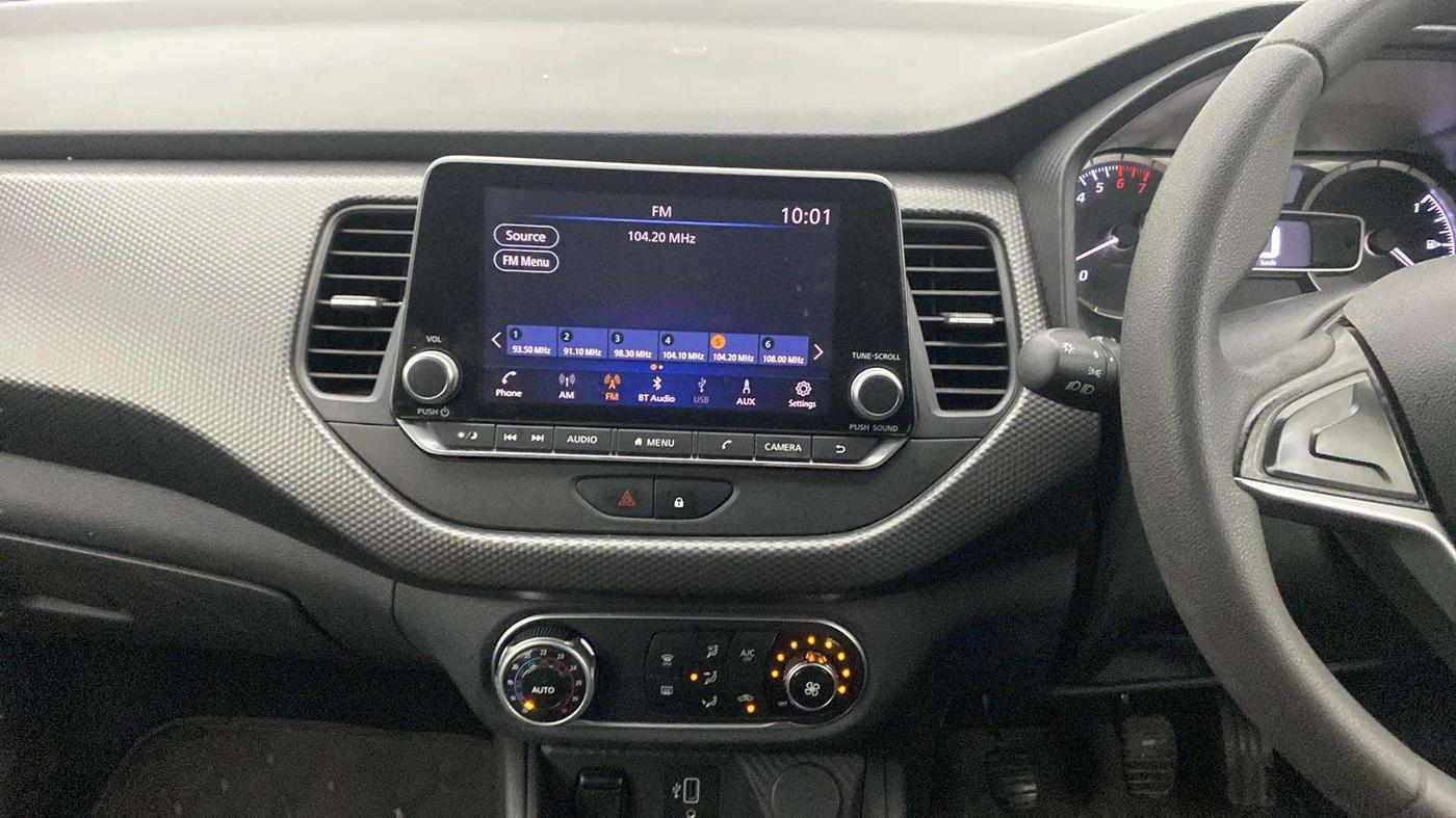 2021 Nissan Kicks XV 1.5, Petrol, Manual, 69,184 km, Air Conditioner