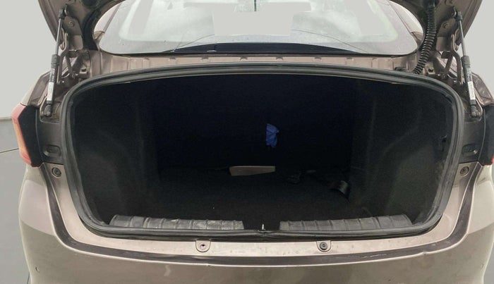 2017 Tata TIGOR XT PETROL, Petrol, Manual, 63,613 km, Boot Inside