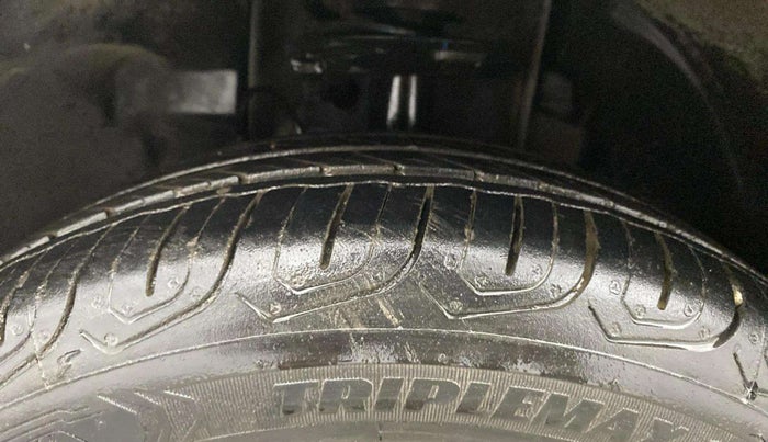 2017 Tata TIGOR XT PETROL, Petrol, Manual, 63,613 km, Left Front Tyre Tread