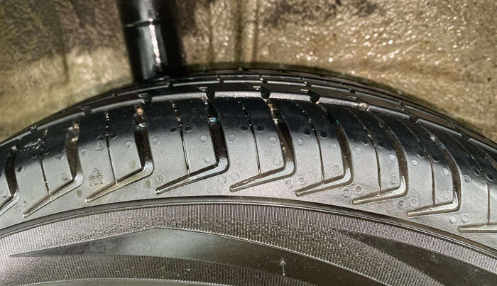 2024 Maruti New Wagon-R LXI 1.0, Petrol, Manual, 1,598 km, Right Rear Tyre Tread