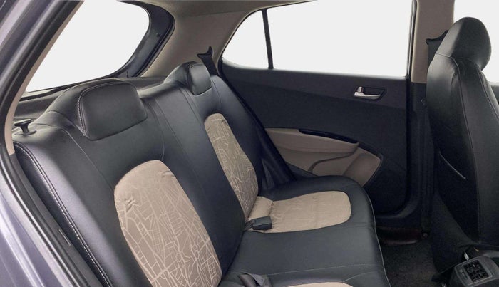 2019 Hyundai Grand i10 SPORTZ 1.2 KAPPA VTVT, CNG, Manual, 82,561 km, Right Side Rear Door Cabin