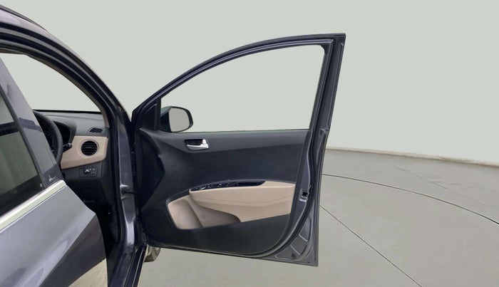 2019 Hyundai Grand i10 SPORTZ 1.2 KAPPA VTVT, CNG, Manual, 82,561 km, RHS Front Door