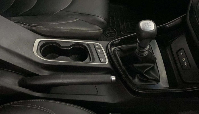 2020 MG HECTOR SHARP HYBRID 1.5 PETROL, Petrol, Manual, 93,432 km, Gear Lever