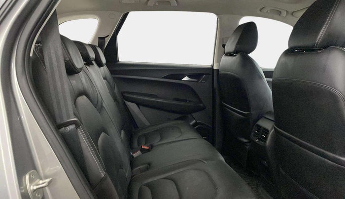2020 MG HECTOR SHARP HYBRID 1.5 PETROL, Petrol, Manual, 93,432 km, Right Side Rear Door Cabin