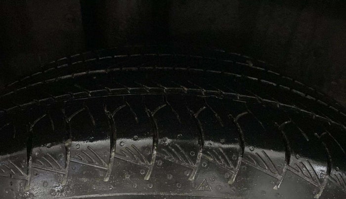 2020 MG HECTOR SHARP HYBRID 1.5 PETROL, Petrol, Manual, 93,432 km, Right Rear Tyre Tread