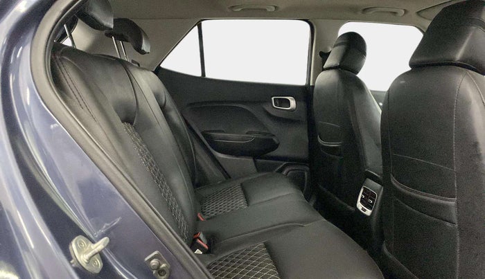 2019 Hyundai VENUE SX 1.0 TURBO, Petrol, Manual, 96,462 km, Right Side Rear Door Cabin