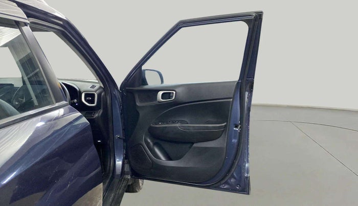 2019 Hyundai VENUE SX 1.0 TURBO, Petrol, Manual, 96,462 km, RHS Front Door